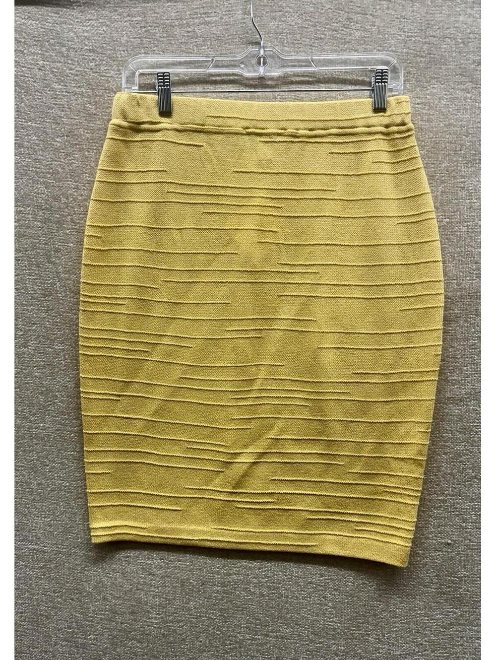 NWT St John Collection By Marie Gray Ribbed Knitted Midi Skirt Yellow Size 10